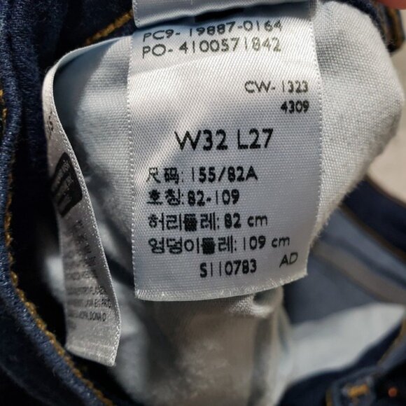 Levi s Jeans Womens 32x27 Blue Boyfriend Denim Dark Wash - Picture 7 of 13